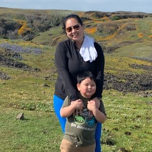 Meet your Posher, Christine